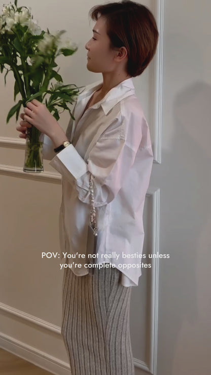 EMSY offers stylish and functional crossbody phone cases and wristlets. Made from premium vegan leather, our products feature interchangeable straps for hands-free convenience and versatile style.