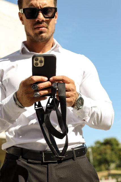 Emsy Australia crossbody phone cases are compatible with iPhone, Samsung models. The cases offer protection with durable cords, keeping phones secure with fashionable coloured ropes to elevate your style. Fashion hands-free phone accessories