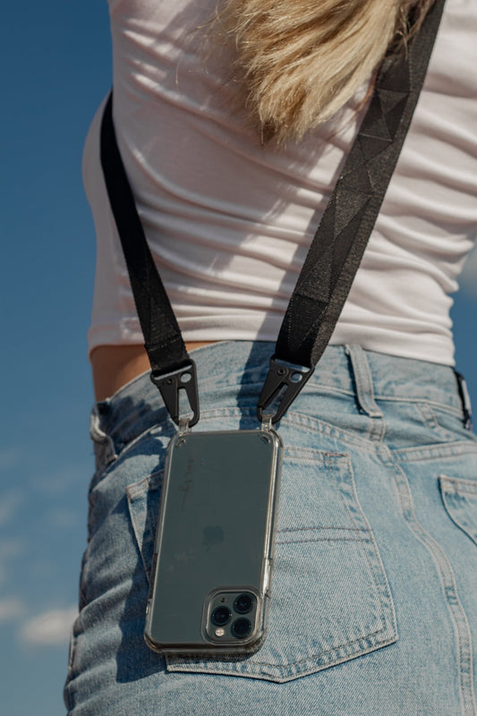 Emsy Australia crossbody phone cases are compatible with iPhone, Samsung models. The cases offer protection with durable cords, keeping phones secure with fashionable coloured ropes to elevate your style. Fashion hands-free phone accessories