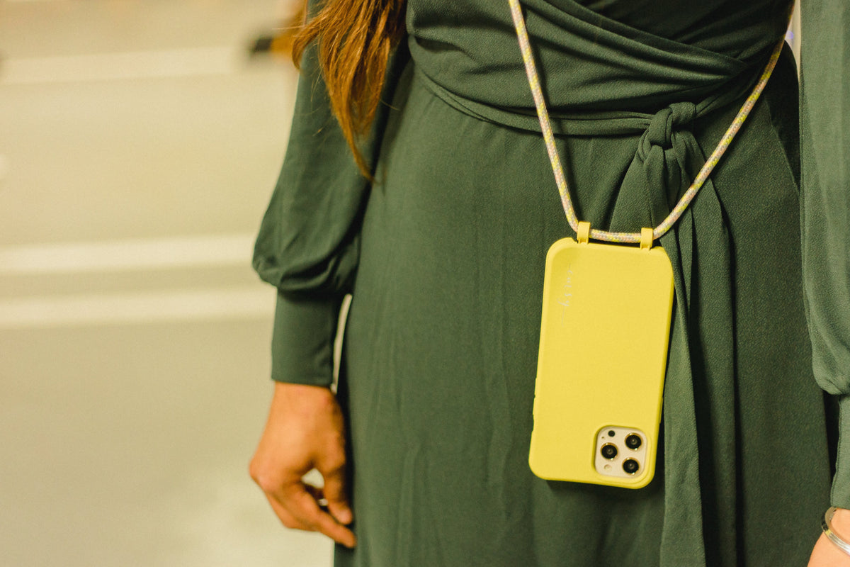 Universal phone patch designed to convert any iPhone, Samsung, or Huawei model into a crossbody phone case. This versatile accessory features a durable adhesive back that attaches securely to your smartphone, allowing you to add a crossbody strap for hands-free convenience.